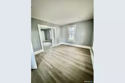 11 Betts Place, Norwalk, CT 06855 - Photo 2