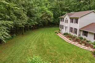 17 Dean Rd, East Lyme, CT 06333 - Photo 2