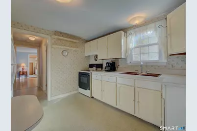 26 Pinecrest Road, North Stonington, CT 06359 - Photo 4