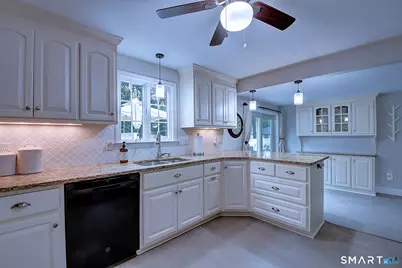 126 Judy Lane, South Windsor, CT 06074 - Photo 2