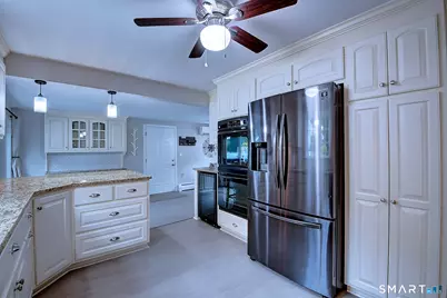 126 Judy Lane, South Windsor, CT 06074 - Photo 4