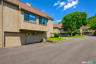 407 Montauk Ln, Stratford, CT 06614 - Photo 6