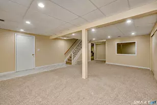 407 Montauk Ln, Stratford, CT 06614 - Photo 34