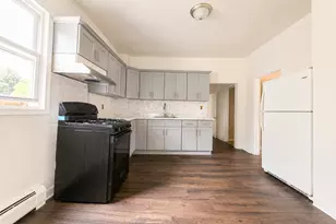 3 Spring Hill Ave, Norwalk, CT 06850 - Photo 8