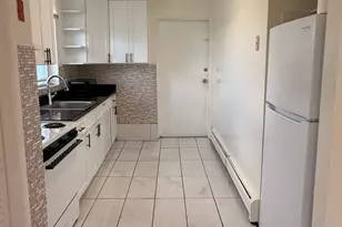 290 W Main St, Stamford, CT 06902 - Photo 2