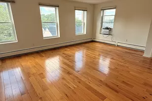 290 W Main St, Stamford, CT 06902 - Photo 6