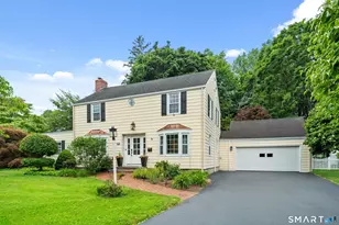 63 Lockwood Rd, Fairfield, CT 06825 - Photo 2