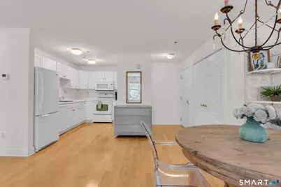 80 Southwick Court #201, Cheshire, CT 06410 - Photo 6