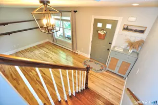 11 Spice Bush Ln, Bloomfield, CT 06002 - Photo 16