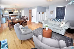 11 Spice Bush Ln, Bloomfield, CT 06002 - Photo 8