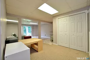 11 Spice Bush Ln, Bloomfield, CT 06002 - Photo 30