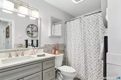 350 Bristol Street #C5, Waterbury, CT 06708 - Photo 16