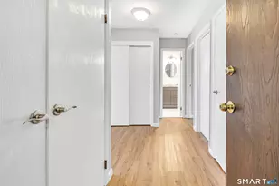 22 Radio Pl, Stamford, CT 06906 - Photo 8