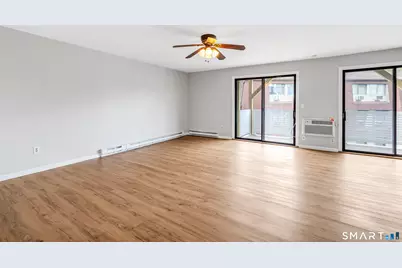 22 Radio Place #8, Stamford, CT 06906 - Photo 12