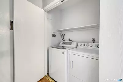 22 Radio Place #8, Stamford, CT 06906 - Photo 10