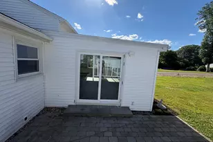 1052 New Rock Hill Rd, Wallingford, CT 06492 - Photo 34