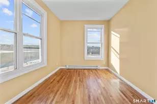 691 S Main St, Waterbury, CT 06706 - Photo 18