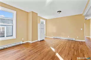 691 S Main St, Waterbury, CT 06706 - Photo 4
