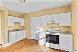 691 S Main St, Waterbury, CT 06706 - Photo 8
