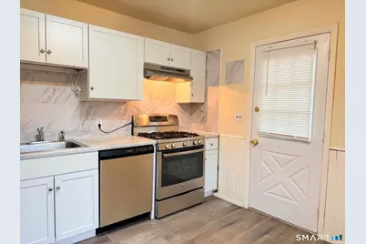 6 Fifth Street, Danbury, CT 06810 - Photo 8