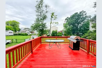 6 Fifth Street, Danbury, CT 06810 - Photo 26