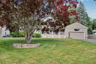 35 Eureka Ave, Stratford, CT 06614 - Photo 2