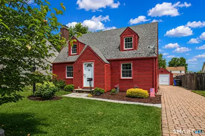 37 Chamberlain Road, Wethersfield, CT 06109 - Photo 2
