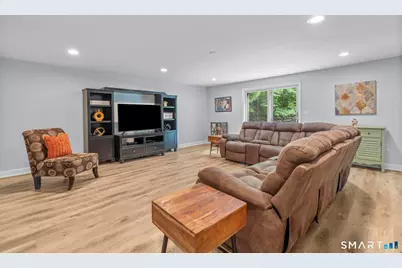 8 Huckleberry Drive South, Norwalk, CT 06850 - Photo 20