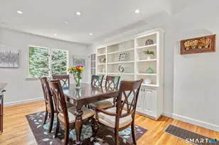 8 Huckleberry Dr S, Norwalk, CT 06850 - Photo 8
