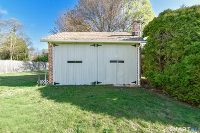 146 Warsaw Street, Fairfield, CT 06825 - Photo 18