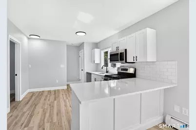 35 Front Avenue, West Haven, CT 06516 - Photo 6