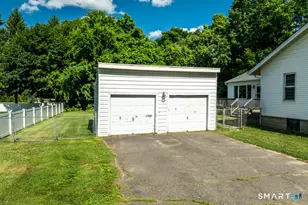 296 Cooke St, Plainville, CT 06062 - Photo 24