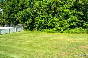 296 Cooke St, Plainville, CT 06062 - Photo 20