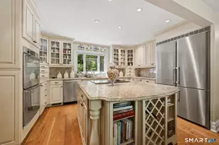 4A Maplecrest Dr, Danbury, CT 06811 - Photo 10