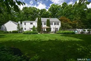 4A Maplecrest Dr, Danbury, CT 06811 - Photo 4