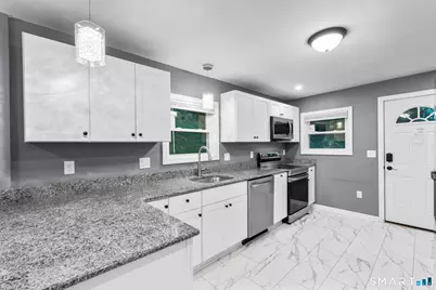 137 High Street, Vernon, CT 06066 - Photo 6
