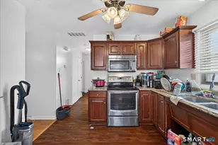 385 Peck St, New Haven, CT 06513 - Photo 2
