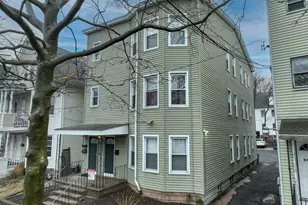 679 Winchester Ave, New Haven, CT 06511 - Photo 1