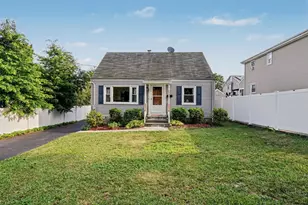 101 Soundview Ave, Fairfield, CT 06825 - Photo 26