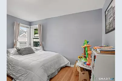 101 Soundview Avenue, Fairfield, CT 06825 - Photo 12