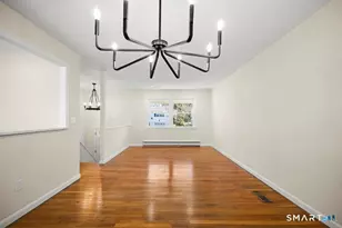 25 Greenview Dr, Waterbury, CT 06708 - Photo 8
