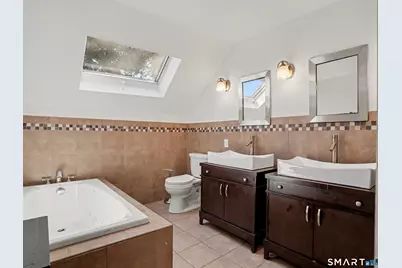 44 Wood Avenue, Milford, CT 06460 - Photo 20