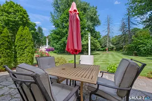 37 Kensington St, Manchester, CT 06040 - Photo 6