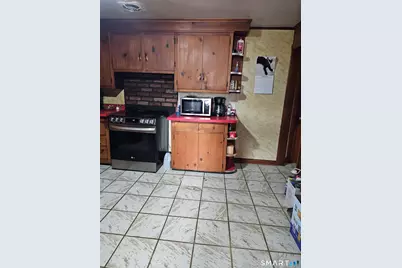 849 Wintergreen Avenue, Hamden, CT 06514 - Photo 16