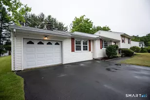 36 Jamestown Cir, Wallingford, CT 06492 - Photo 38