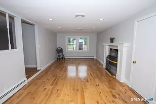 36 Jamestown Cir, Wallingford, CT 06492 - Photo 6