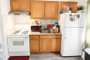 223 Pearl Harbor St, Bridgeport, CT 06610 - Photo 10