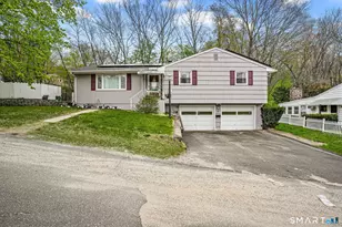 7 Newport Dr, Waterbury, CT 06705 - Photo 1
