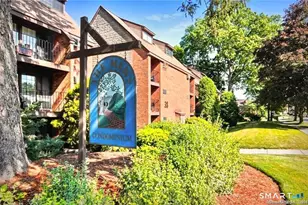 42 N Main St, West Hartford, CT 06107 - Photo 1