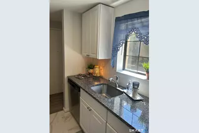 42 North Main Street #79, West Hartford, CT 06107 - Photo 8